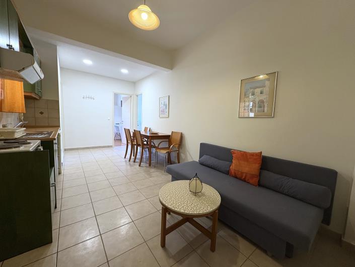 Image No.26-35 Bed House for sale