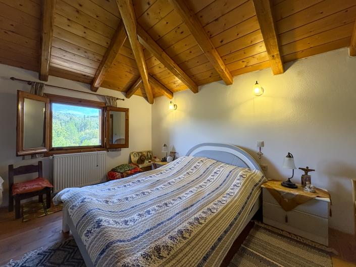 Image No.43-6 Bed House for sale