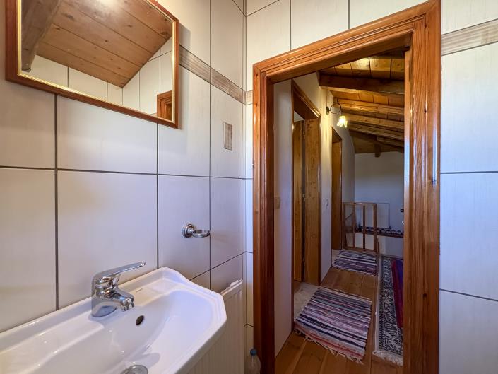 Image No.47-6 Bed House for sale