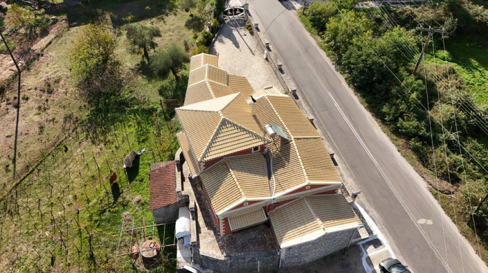 Image No.16-6 Bed House for sale