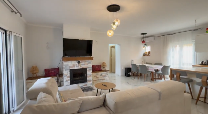 Image No.26-4 Bed Apartment for sale