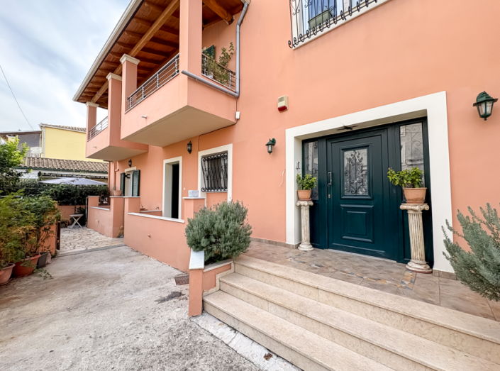 Image No.3-4 Bed Apartment for sale