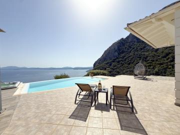 40-08292025_155036772---Copy