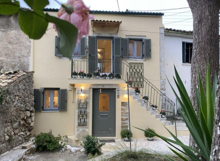 Image No.2-2 Bed Maisonette for sale