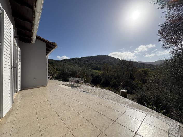 Image No.38-3 Bed House for sale