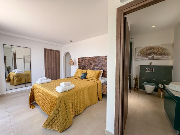 Image No.20-4 Bed Villa for sale