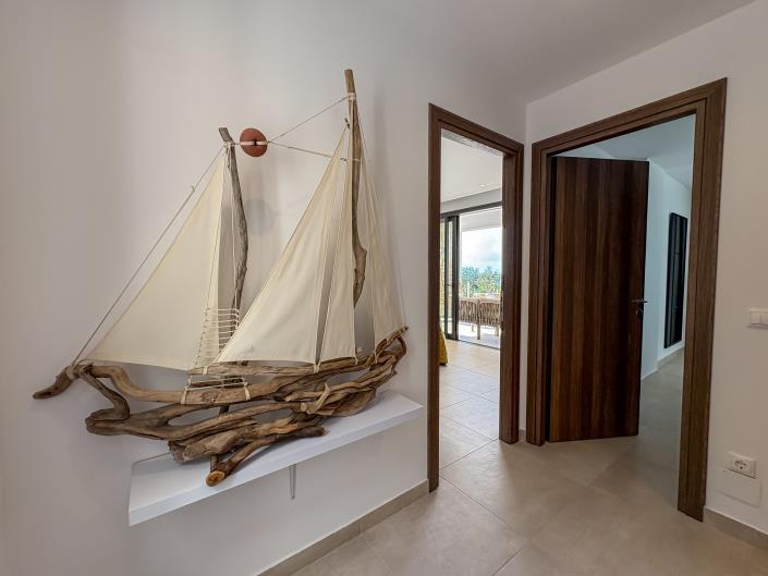 Image No.32-4 Bed Villa for sale