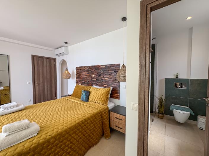 Image No.35-4 Bed Villa for sale