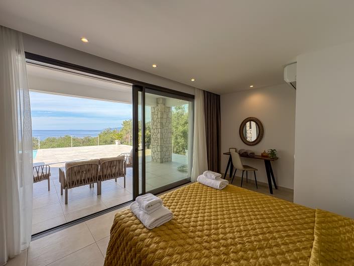 Image No.45-4 Bed Villa for sale