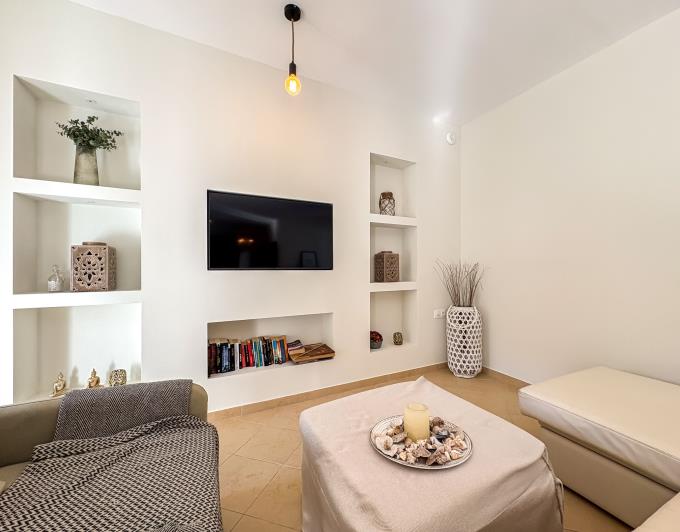 Image No.18-3 Bed Villa for sale