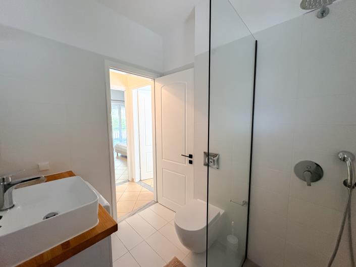 Image No.28-3 Bed Villa for sale