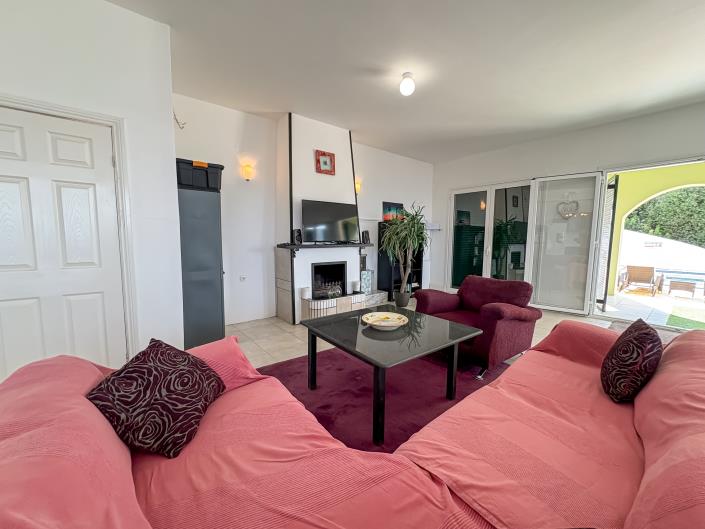 Image No.42-4 Bed Villa for sale