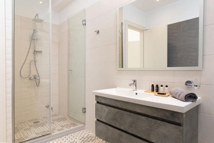 Image No.18-4 Bed Villa for sale