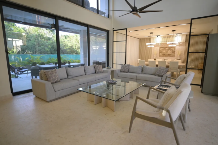 Image No.2-5 Bed House/Villa for sale