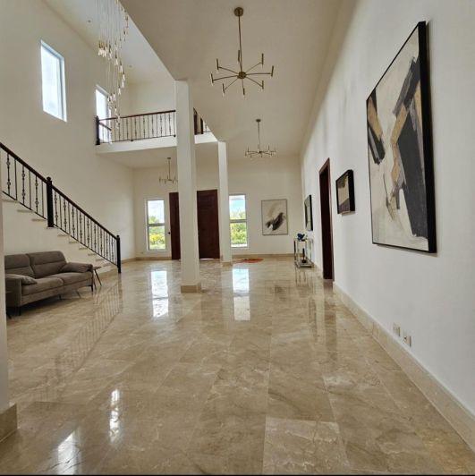 Image No.3-9 Bed Villa for sale