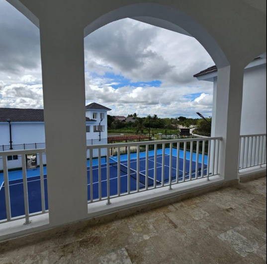 Image No.9-9 Bed Villa for sale