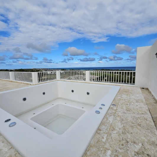 Image No.7-9 Bed Villa for sale