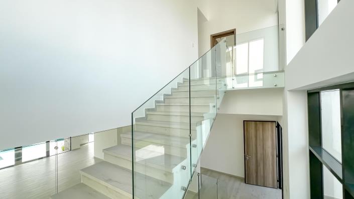 Image No.17-3 Bed Villa for sale