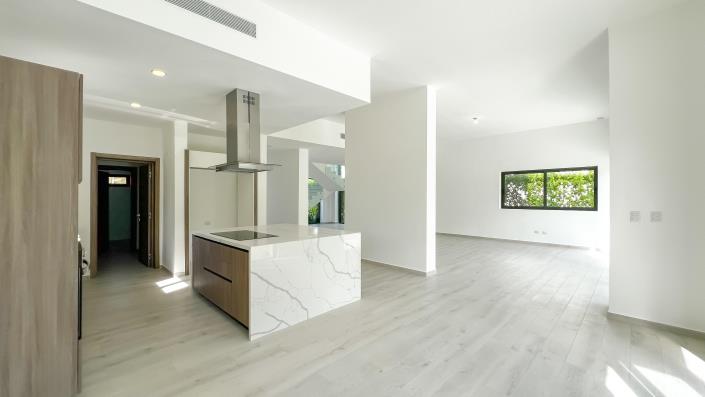 Image No.26-3 Bed Villa for sale