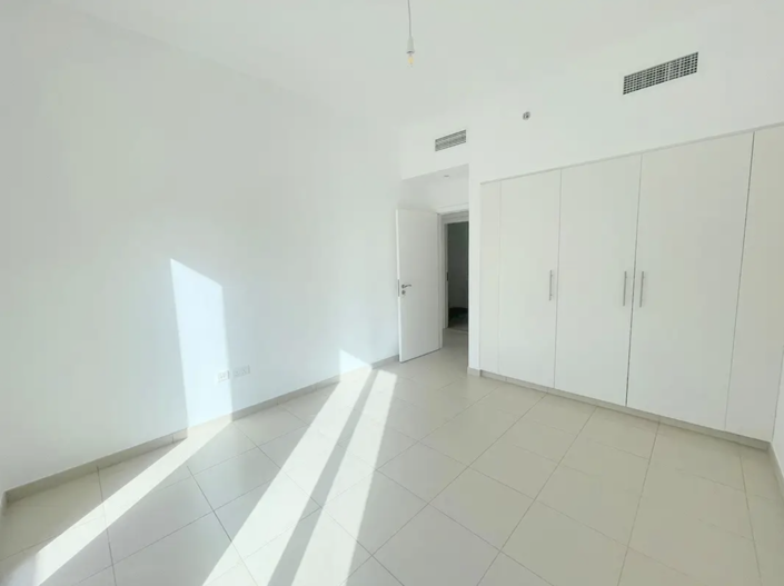 Image No.13-3 Bed Apartment for sale