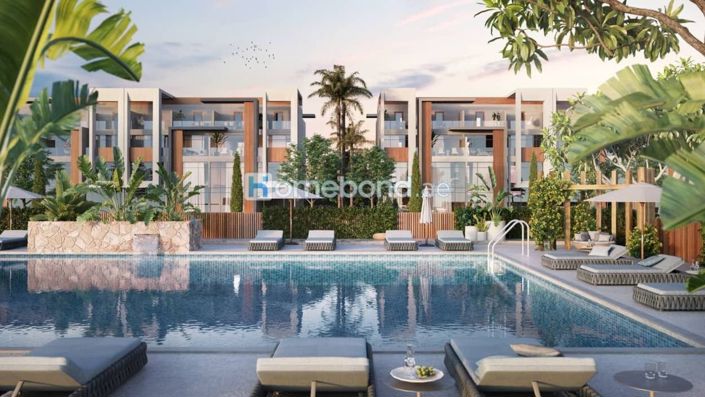 Image No.1-4 Bed Townhouse for sale