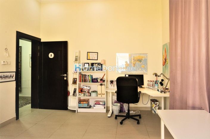 Image No.12-5 Bed Villa for sale