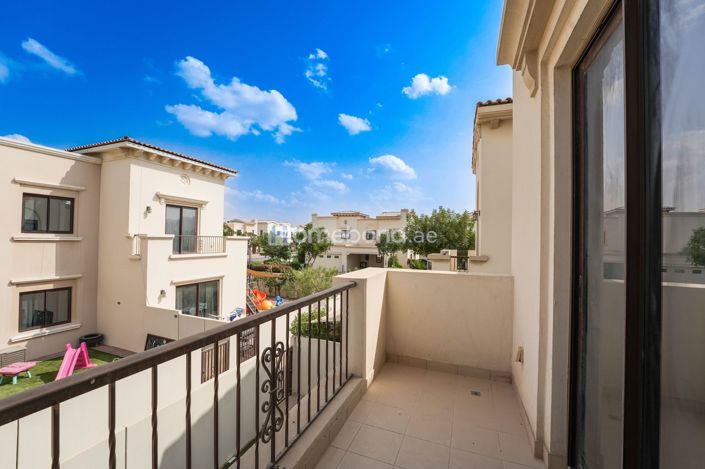 Image No.18-3 Bed Villa for sale