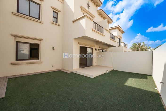 Image No.8-3 Bed Villa for sale