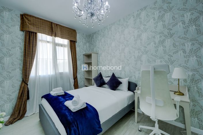 Image No.13-3 Bed Townhouse for sale