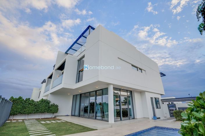 Image No.2-4 Bed Villa for sale