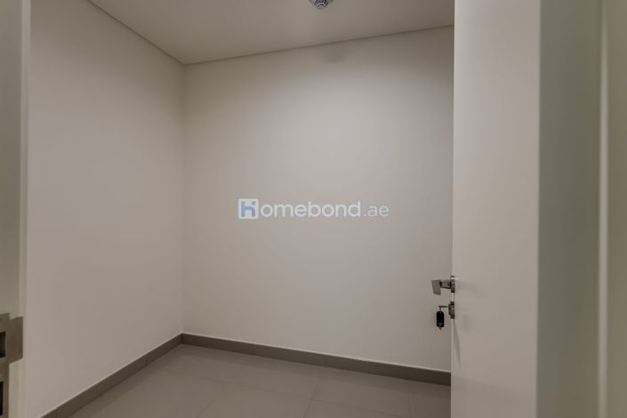 Image No.19-3 Bed Apartment for sale