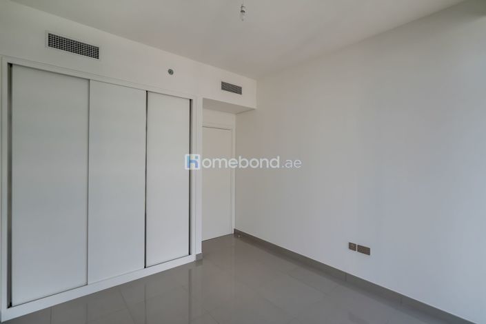 Image No.9-3 Bed Apartment for sale