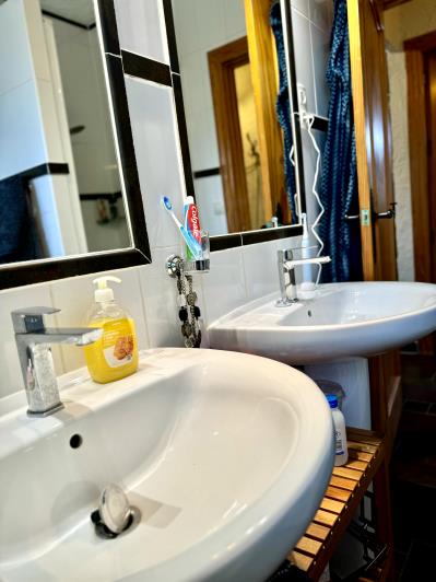 Image No.17-3 Bed Chalet for sale