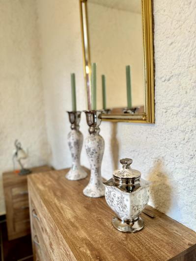 Image No.28-3 Bed Chalet for sale