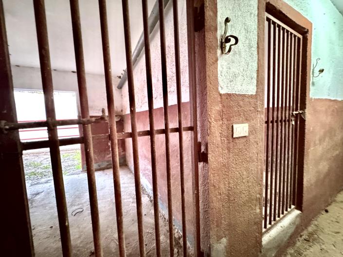 Image No.54-8 Bed Chalet for sale