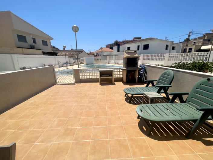 Image No.5-4 Bed Semi-Detached for sale