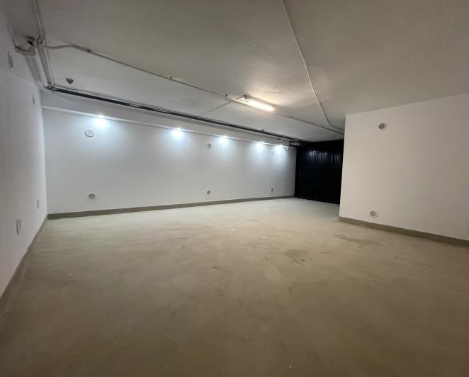 Image No.54-4 Bed Semi-Detached for sale