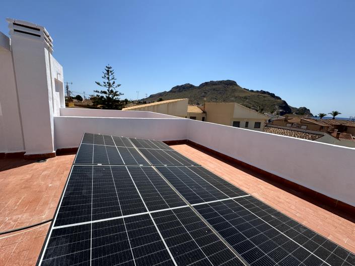 Image No.51-4 Bed Semi-Detached for sale