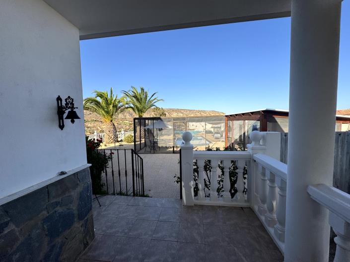 Image No.22-4 Bed Country Property for sale