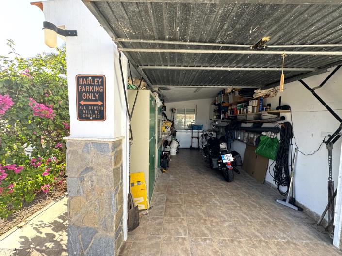 Image No.33-4 Bed Country Property for sale