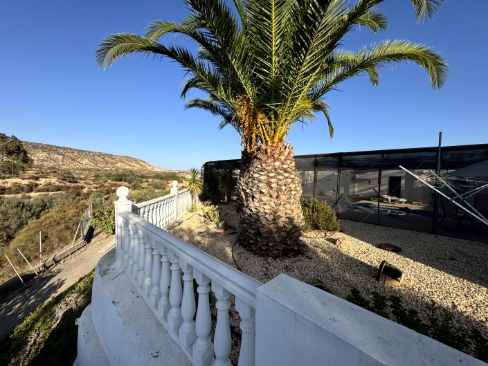 Image No.35-4 Bed Country Property for sale