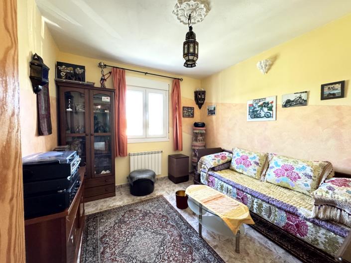 Image No.49-4 Bed Country Property for sale