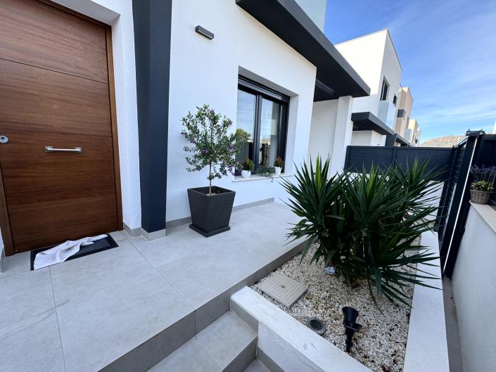 Image No.3-3 Bed Chalet for sale