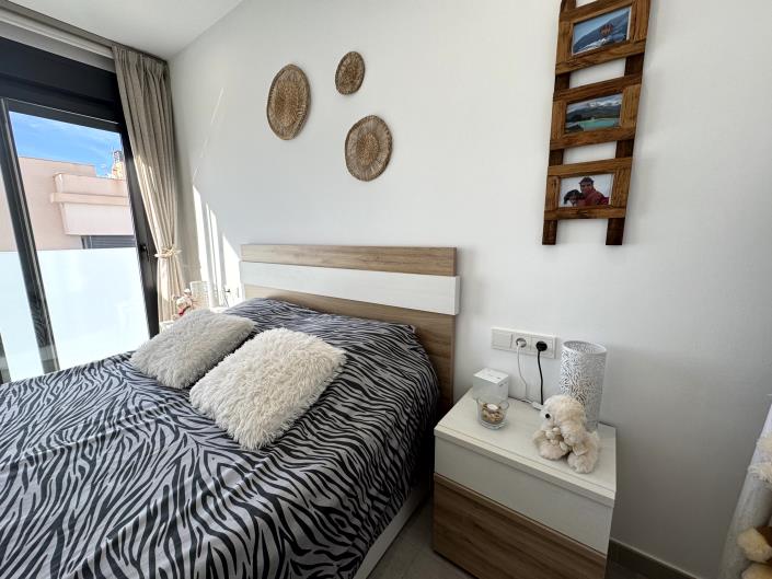 Image No.31-3 Bed Chalet for sale