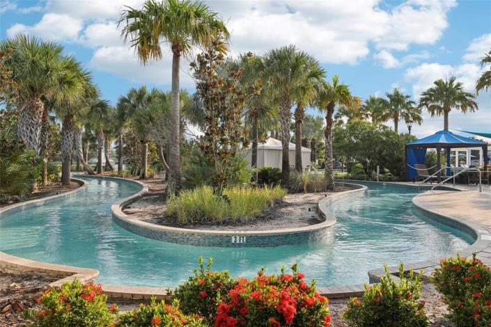 Image No.5-5 Bed Townhouse for sale