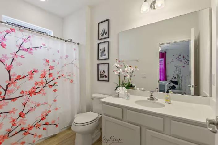 Image No.30-12 Bed House for sale