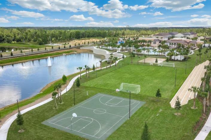 Image No.12-9 Bed House for sale