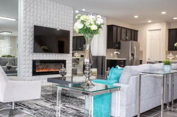 Image No.17-9 Bed House for sale