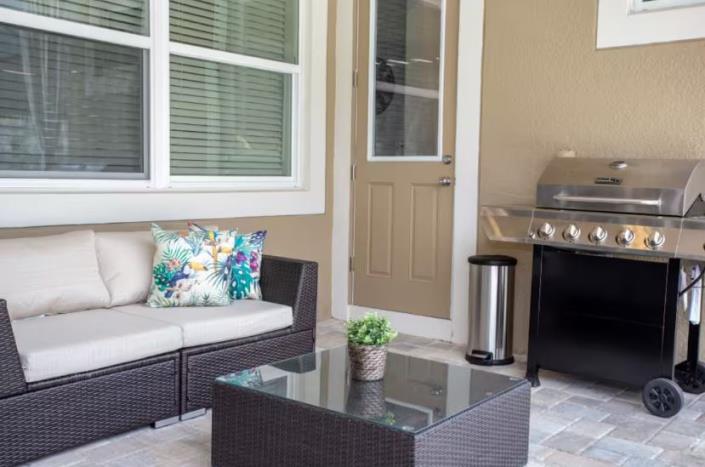 Image No.21-9 Bed House for sale