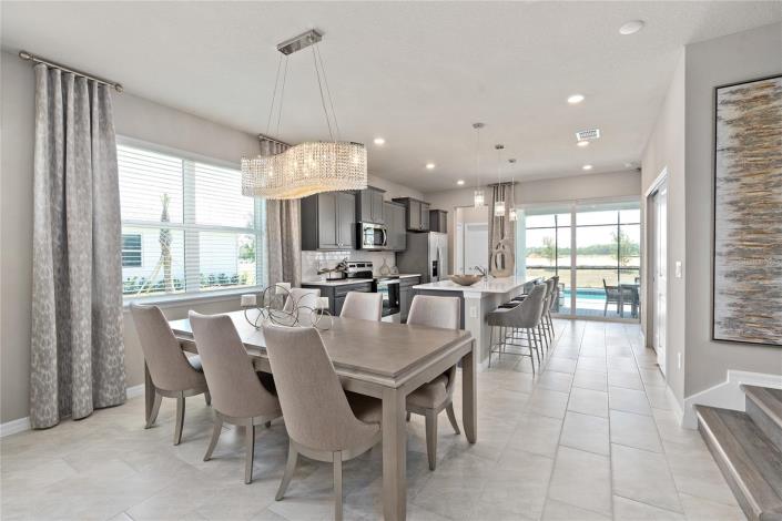 Image No.3-5 Bed House for sale